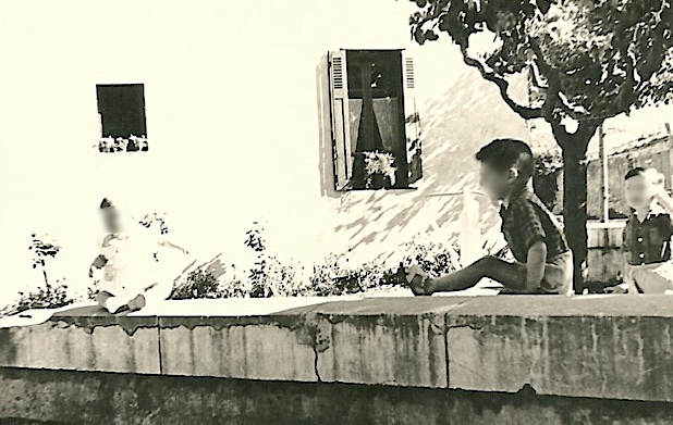 Ancienne photo maison du fossoyeur Sauvian